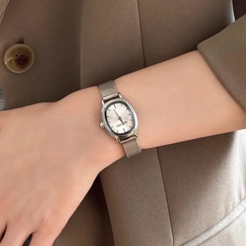Small Oval Dial Green Watch Si - огляд і ціна Luxury Watch Green Dial